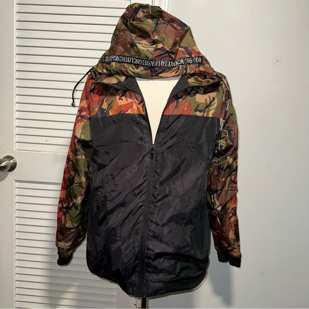 Men’s Black & Camo Windbreaker Sz XL
